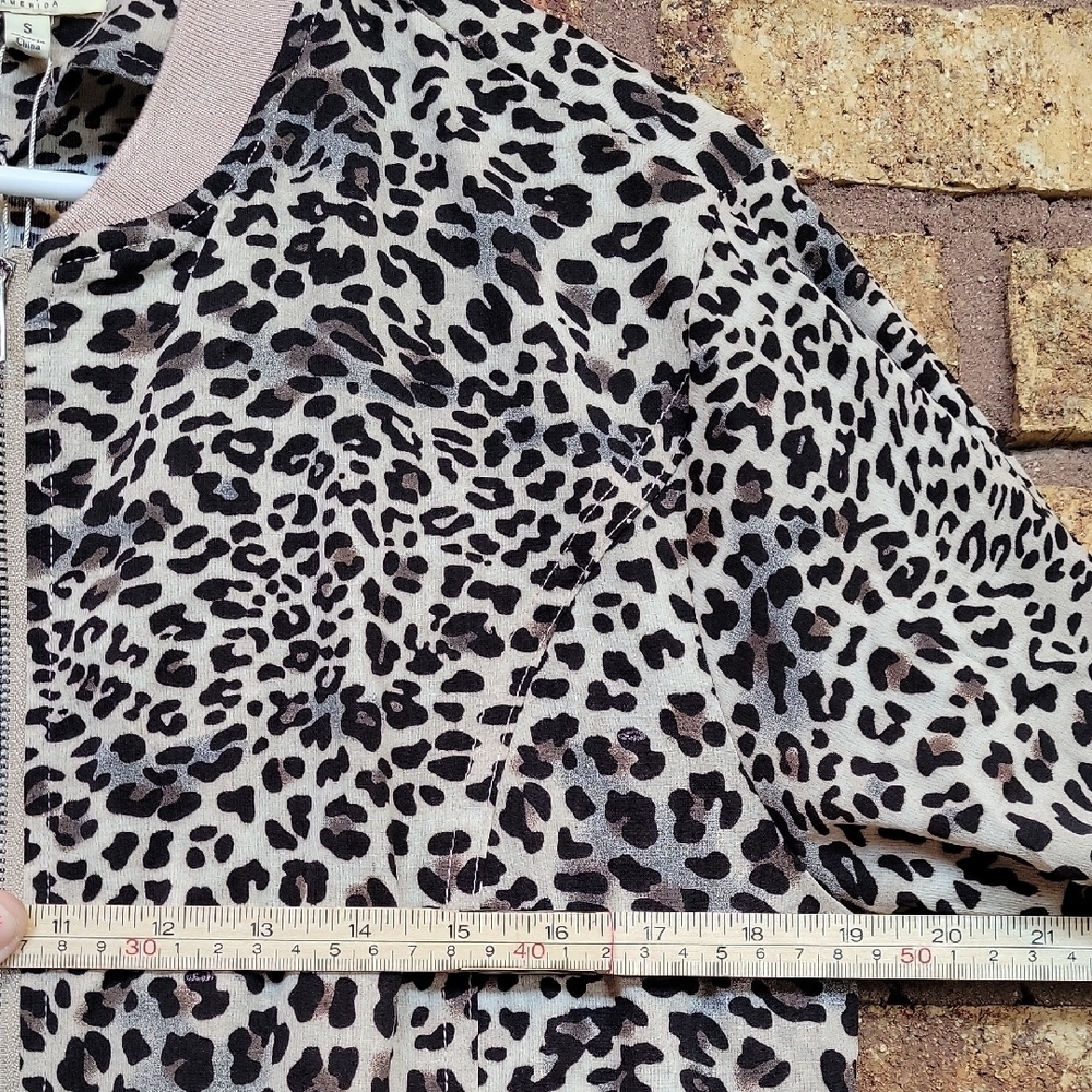 KORI Leopard Print Women's Lightweight Jacket Size Small New with Tags - Picture 3 of 9